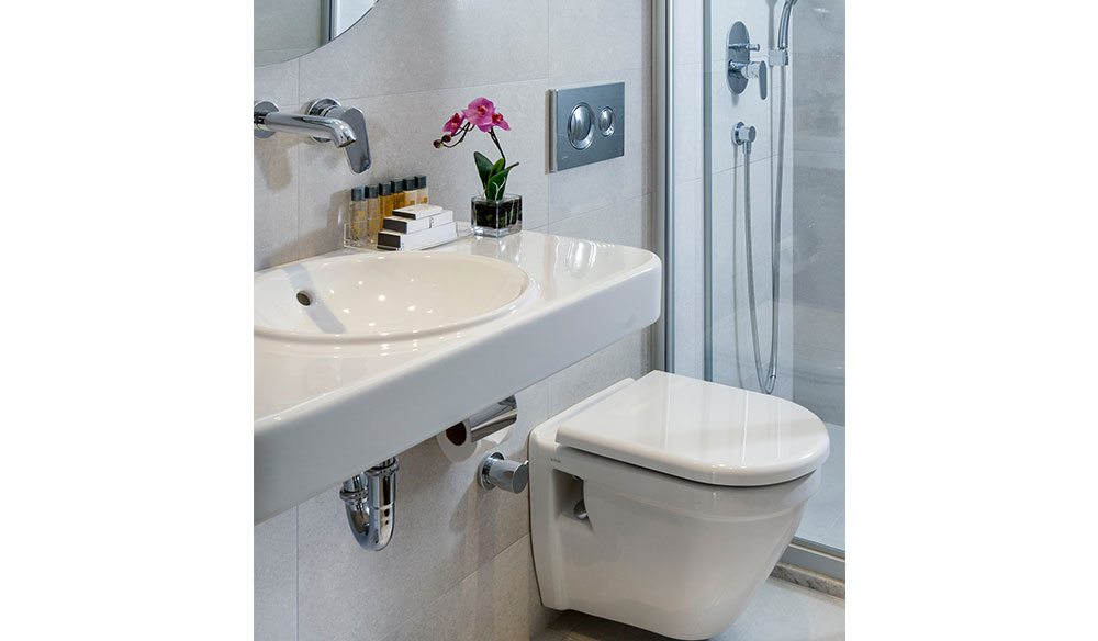 Standart - Deniz ve Havuz Manzaralı